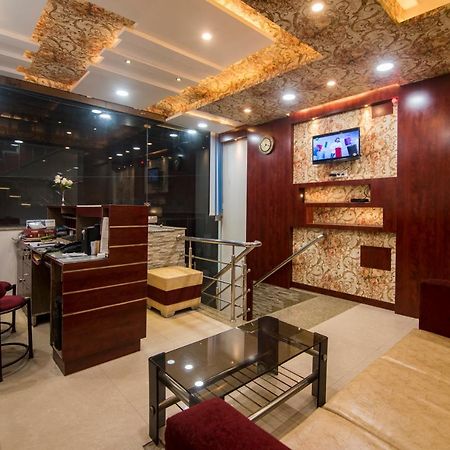 Hotel Bleue Mont Варанаси Экстерьер фото