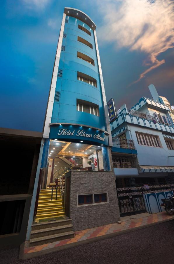Hotel Bleue Mont Варанаси Экстерьер фото